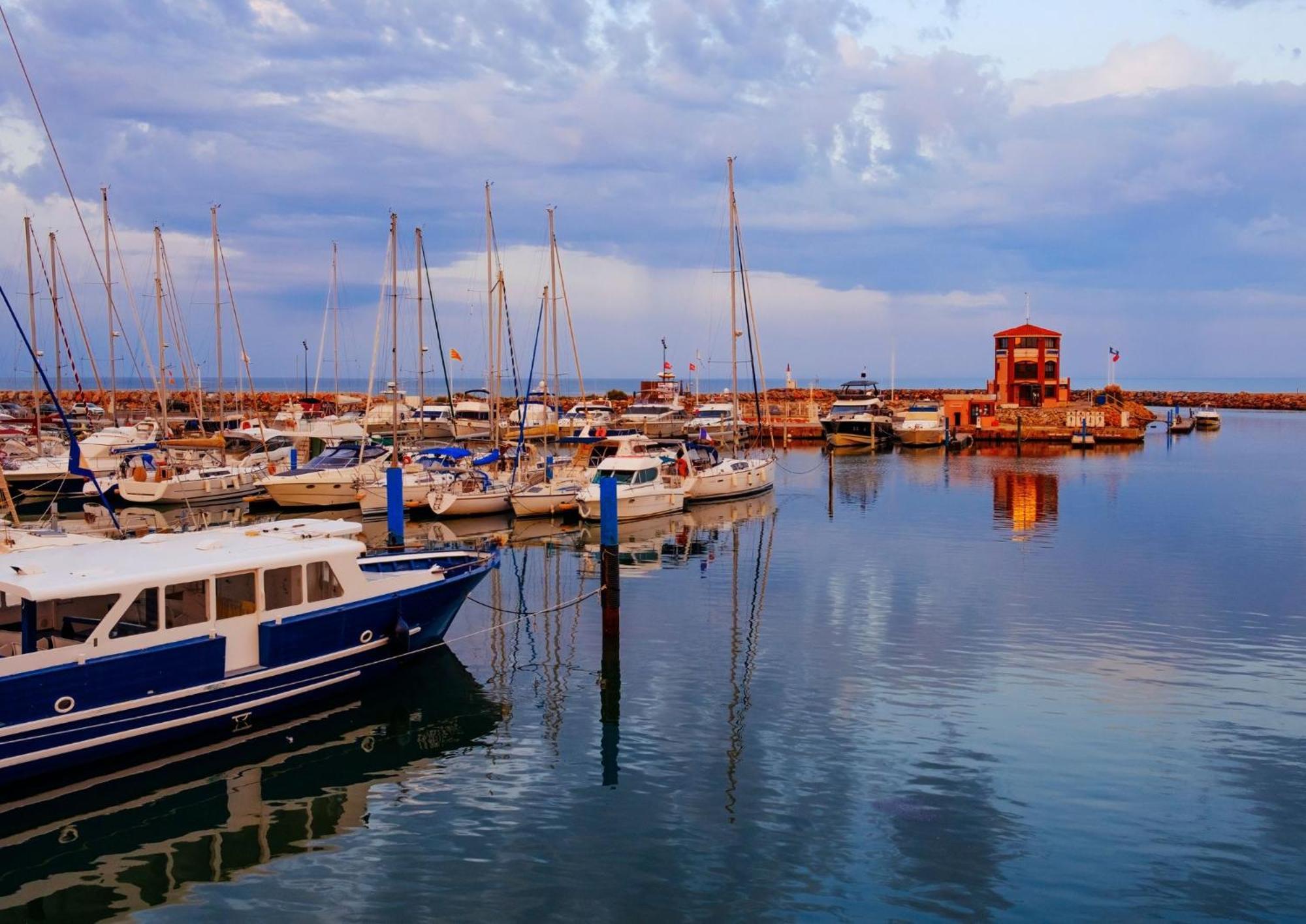Marina, Ile Des Pecheurs - Acces Piscine Et Spa Ле-Баркарес Екстер'єр фото